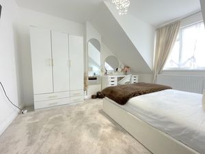 Harwich Road- click for photo gallery